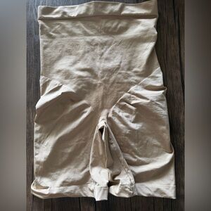 NWOT Flexees Women's Nude Thigh Shaper Shapewear